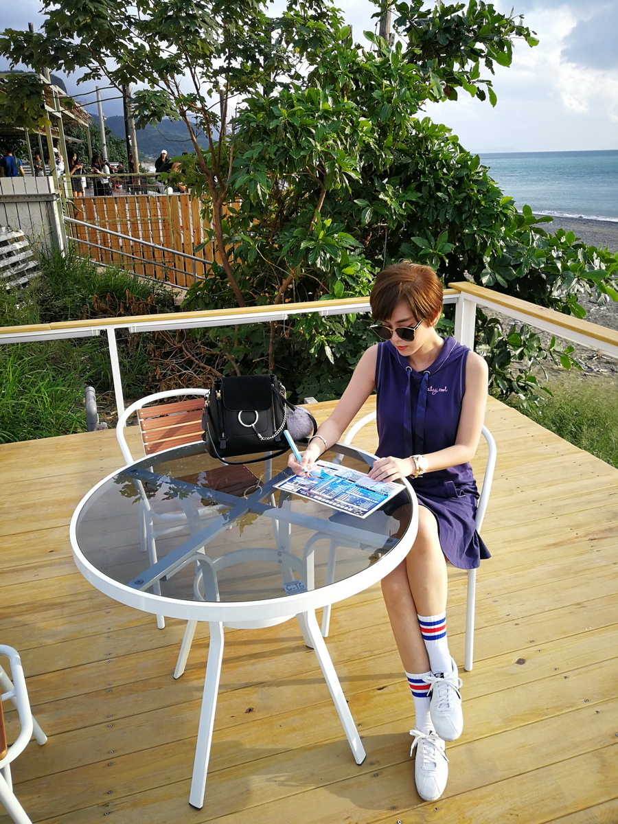 愛琴海岸海景咖啡