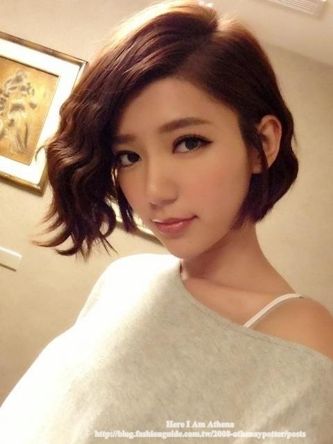 短髮也能玩三管電棒~超有龐克FU