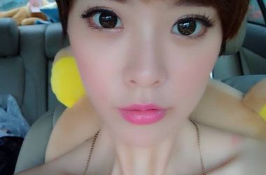 拿出來很吸引人的眼影小物♥妝容&近期臉部線條美美分享