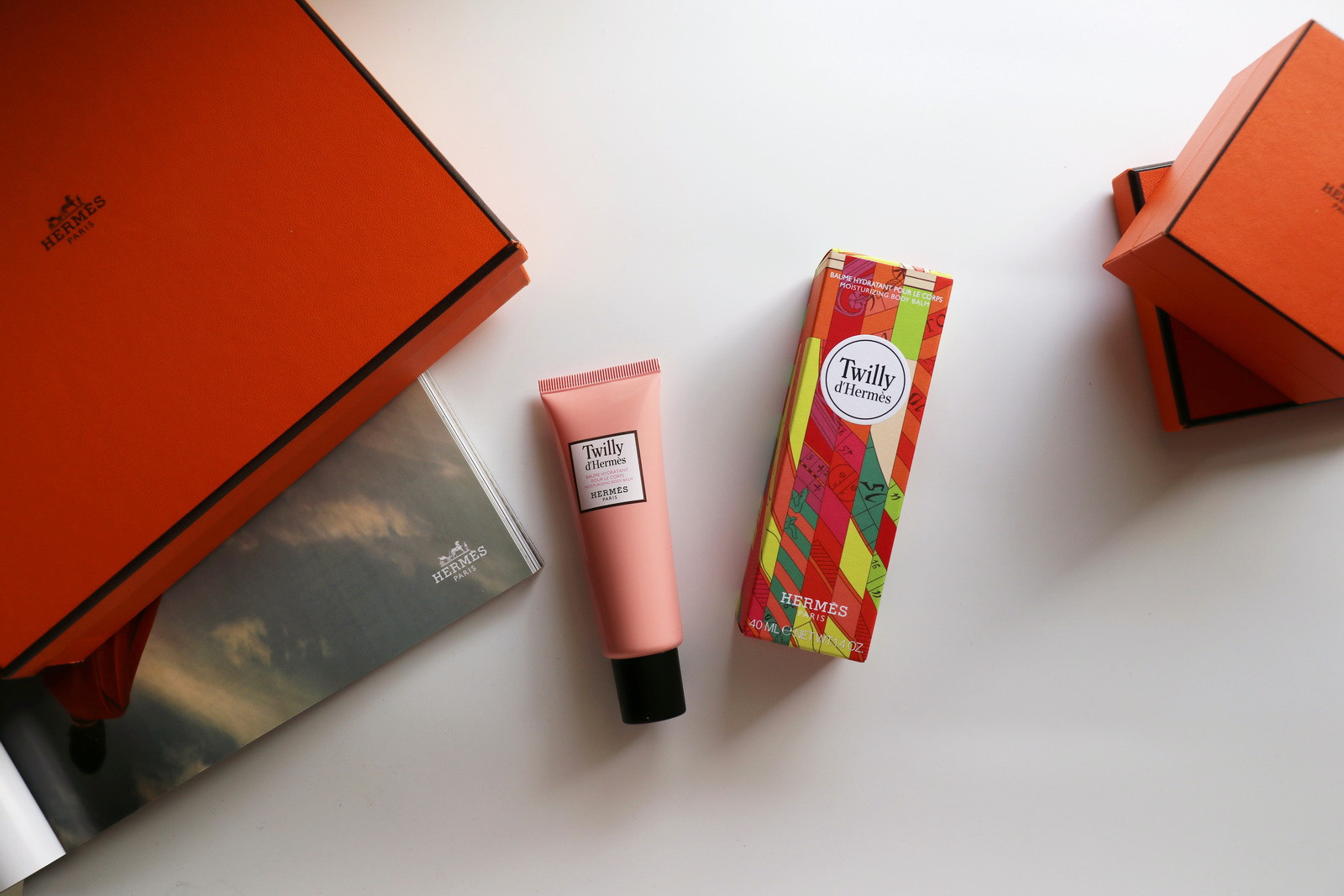 HERMÈS twilly 保養